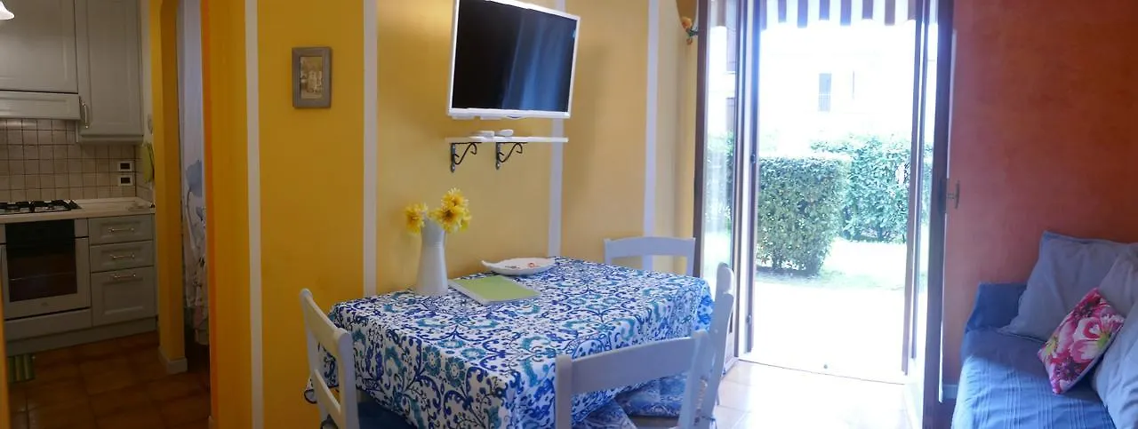 Daire Appartamento Di Charme Suite Sole Lazise
